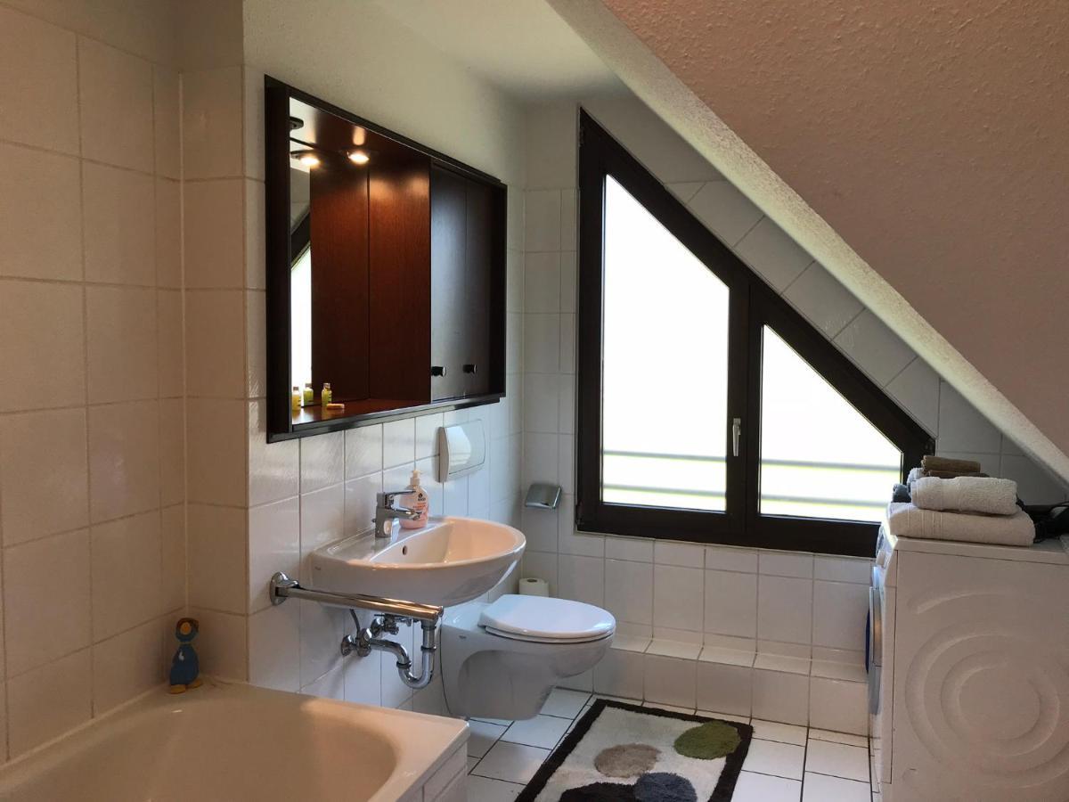 Moderne 3 Zimmer Wohnung In Heiligenhaus Exterior foto